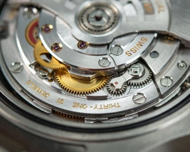 Comparison of watch mechanisms
