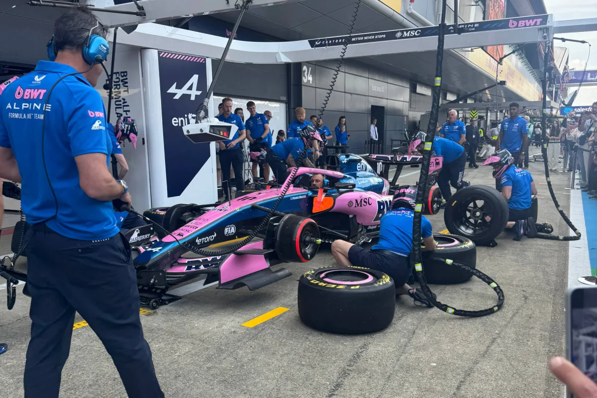Real-time data analysis in F1 garage.