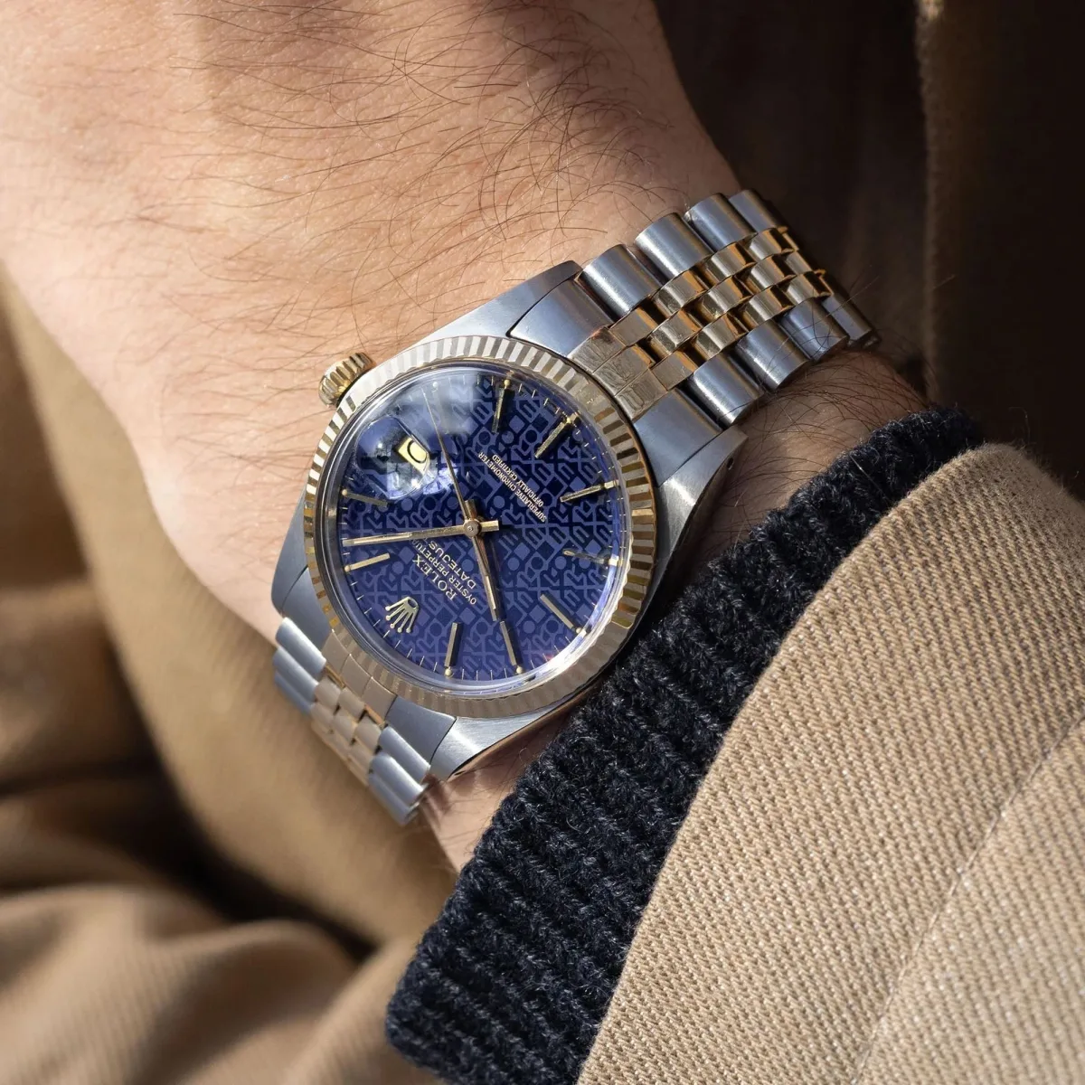 Rolex Jubilee dial with repeating pattern