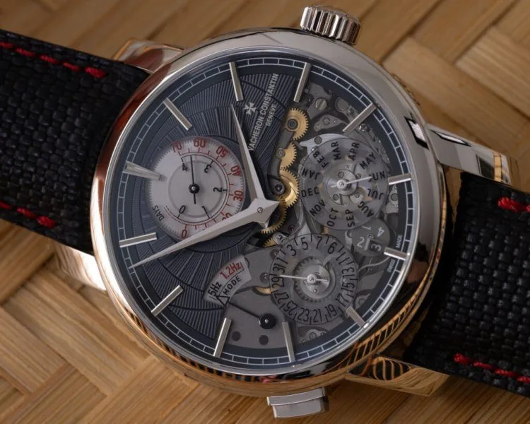 Geneva Seal on Vacheron Constantin calibre 3610 QP movement