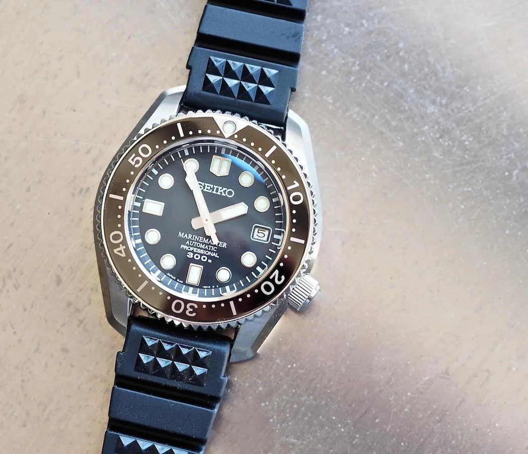 Seiko Marinemaster 300 SBDX017 model