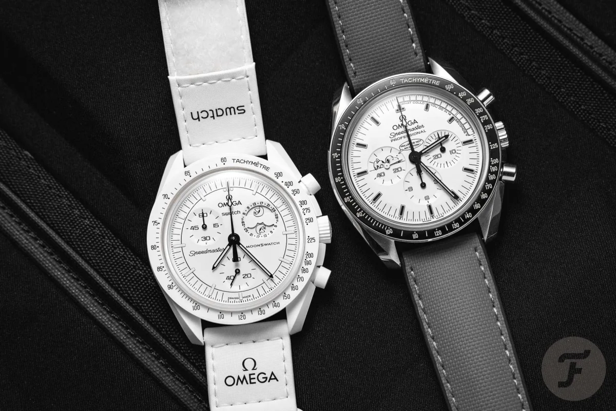 Moon phase sub-dial with Snoopy on Speedmaster MoonSwatch Full Moon