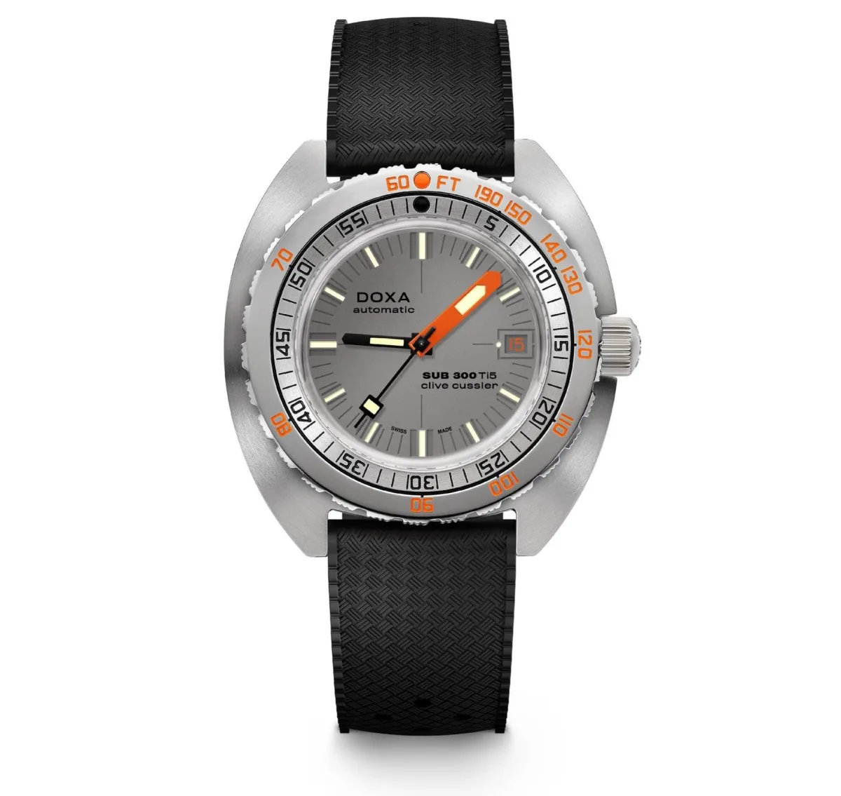 Doxa Sub 300 Ti5 Clive Cussler titanium case and dial