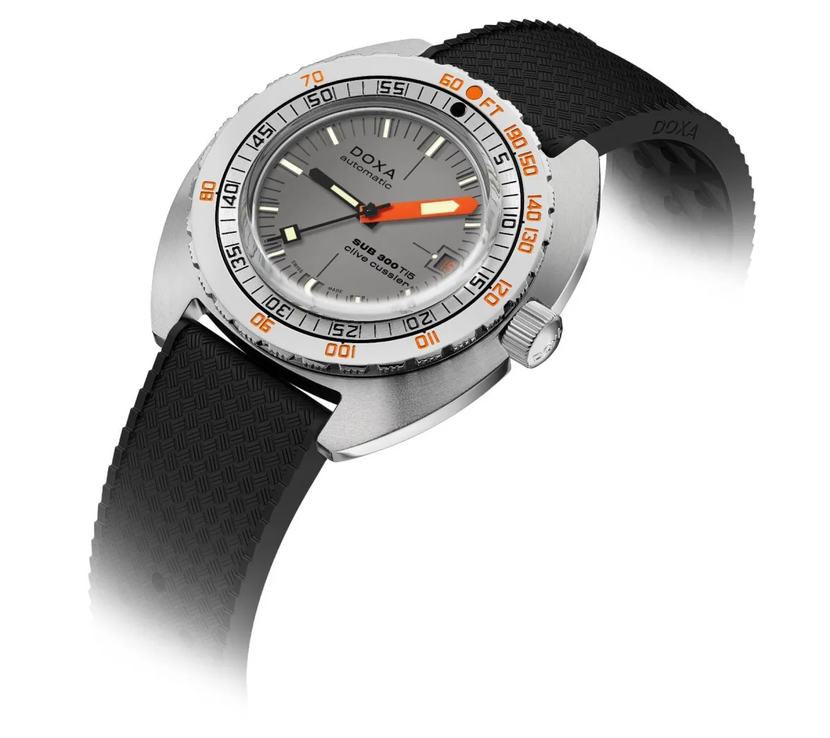 Overall design view of the Doxa Sub 300 Ti5 Clive Cussler