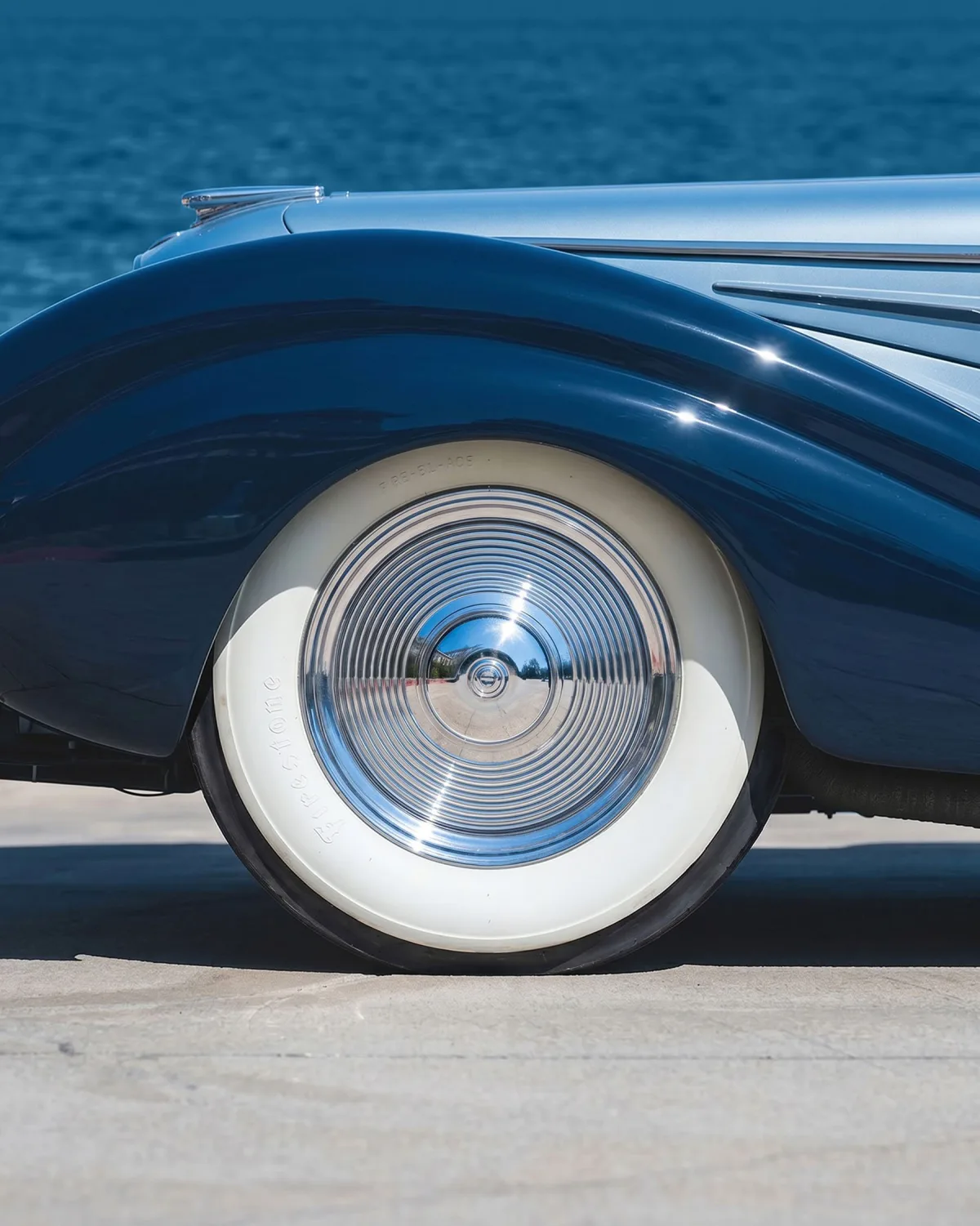 Talbot-Lago T26 car with elegant lines by Figoni & Falaschi