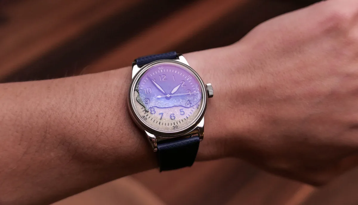 Praesidus A-11 Utah Beach watch front view