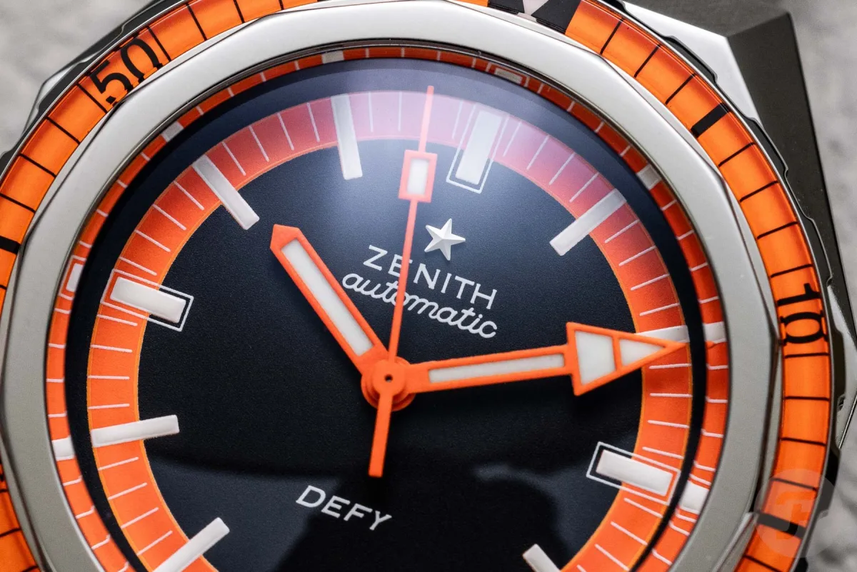 Zenith Defy Revival A3648 dial details