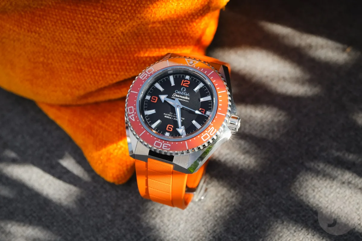 Zenith Defy Revival A3648 on a bracelet