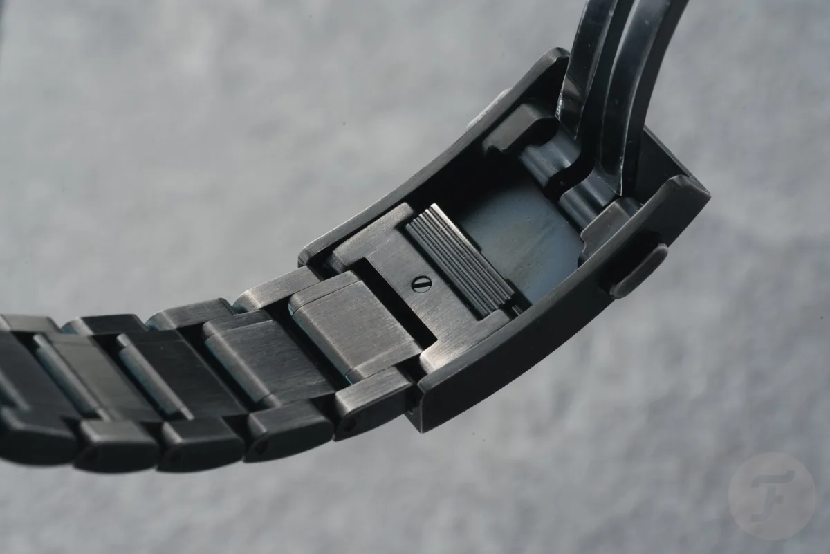 Montblanc Iced Sea Automatic Date 0 Oxygen final impression