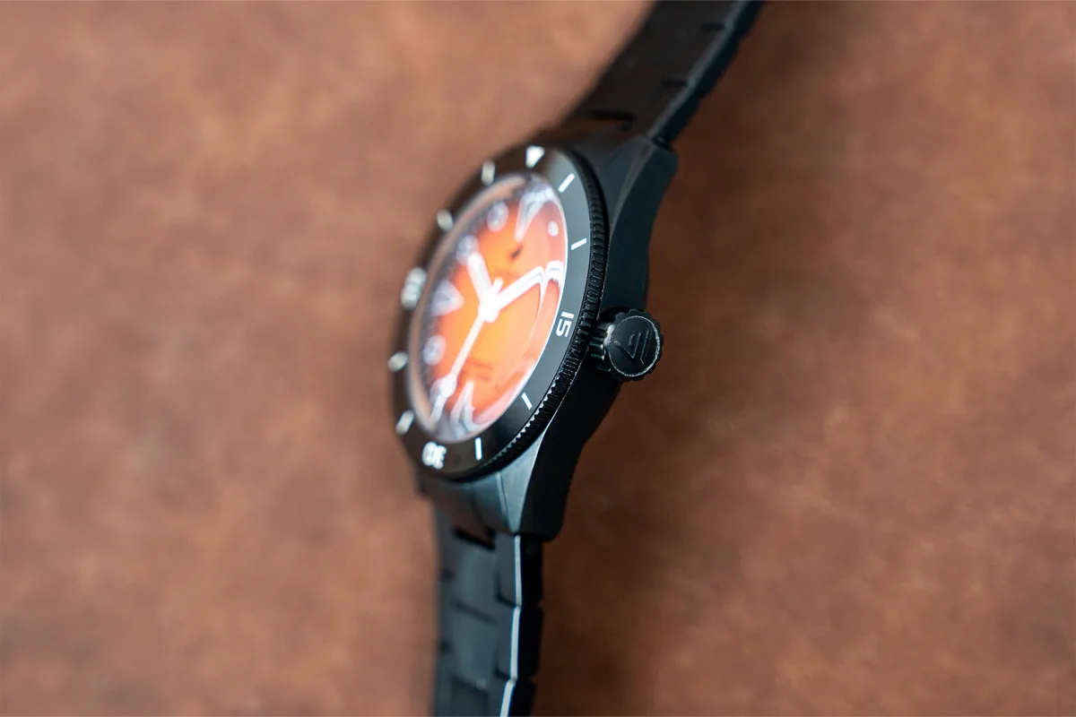 Wren x Ben’s Watches Diver One Obsidian close-up