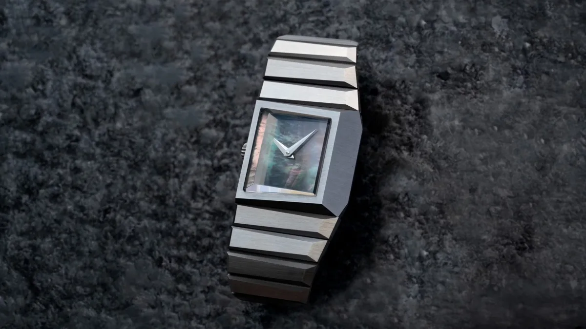 Fears Arnos modern classic design
