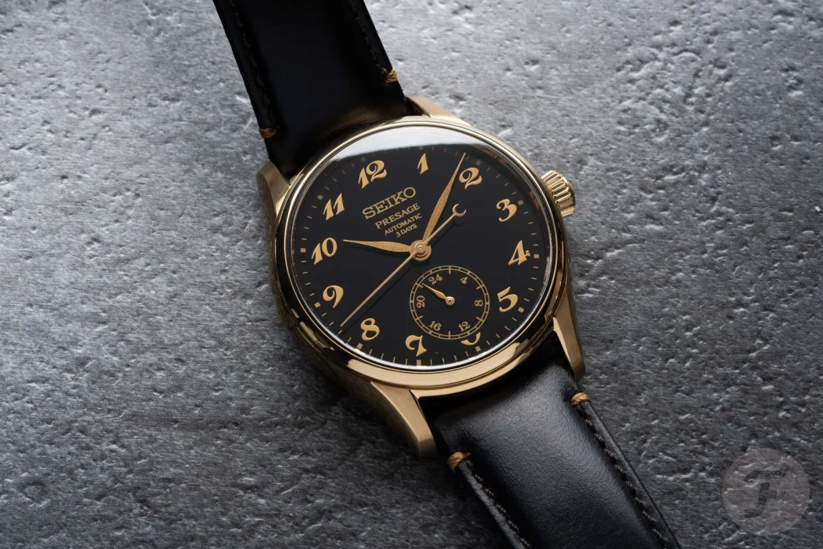 Detailed view of HCC005 enamel dial by Seiko
