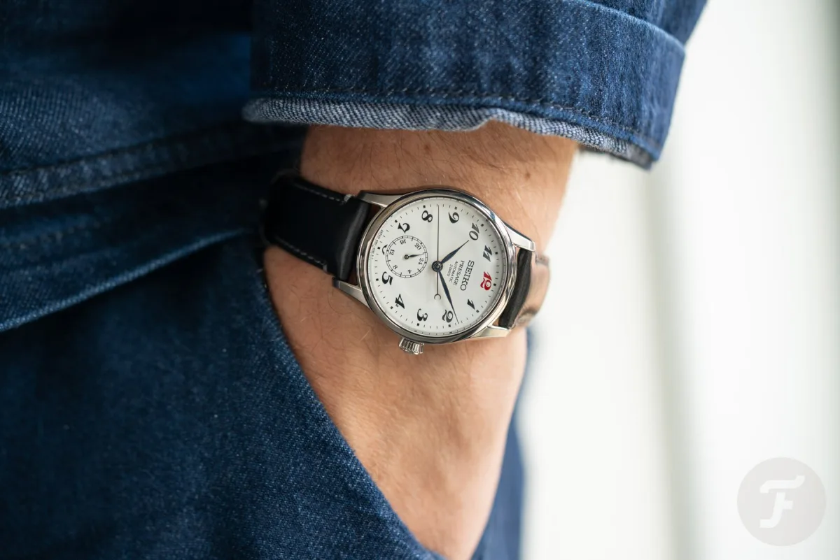 Leather strap of Seiko Presage HCC005 with clasp