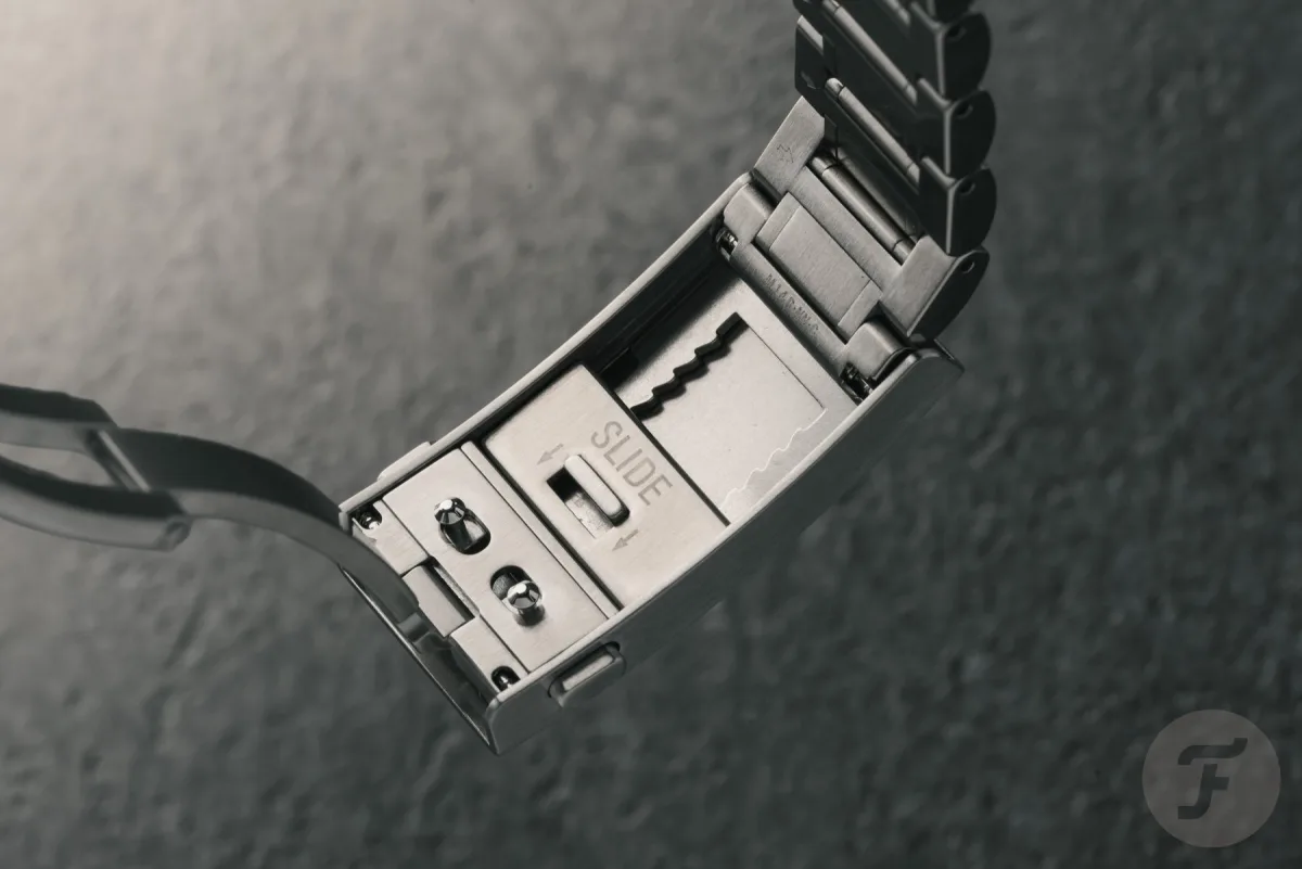 Seiko Marinemaster HBF001 bracelet and clasp design