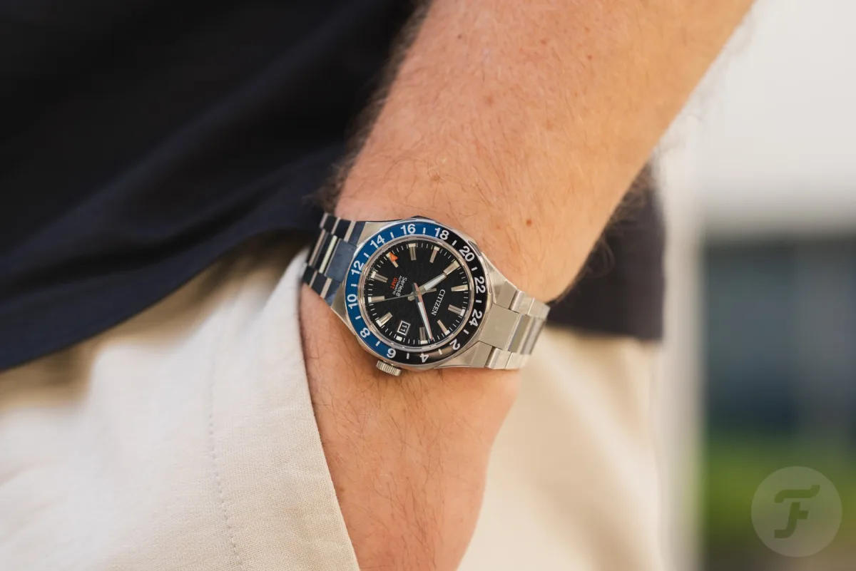 Side view of Citizen Series 8 880 GMT showing case thickness