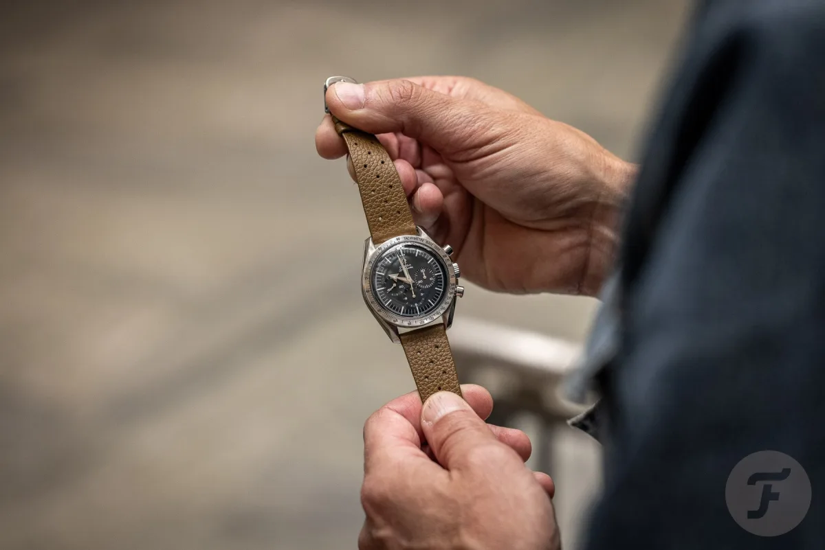 Omega Speedmaster ref. 3594.50.00 "Replica" on strap
