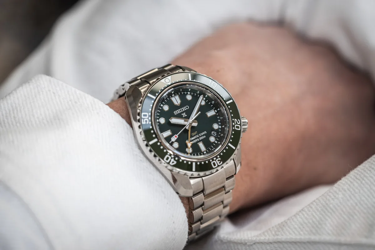 Seiko SPB381 GMT diver