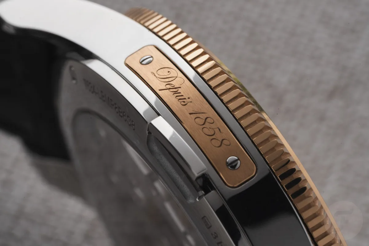 Minerva The Unveiled Crownless watch back with lever