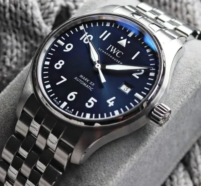 IWC pilot's watch with clean and elegant design