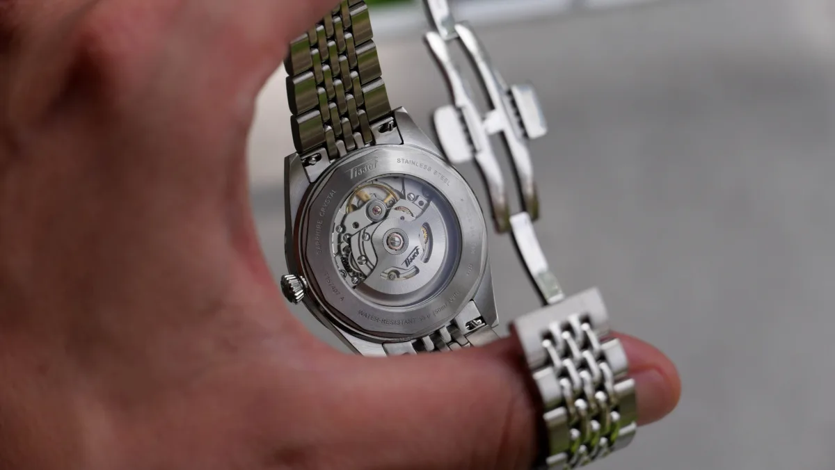Tissot Visodate 39mm on wrist, showing fit