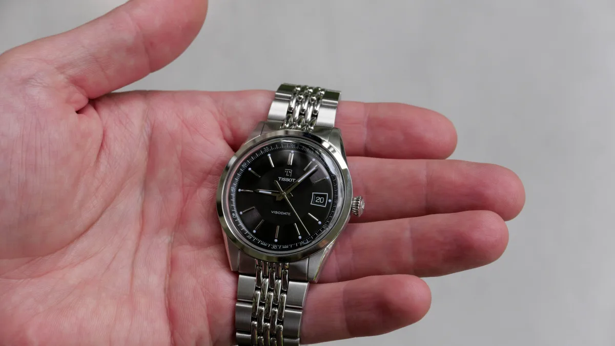Tissot Visodate 39mm sapphire crystal and dial