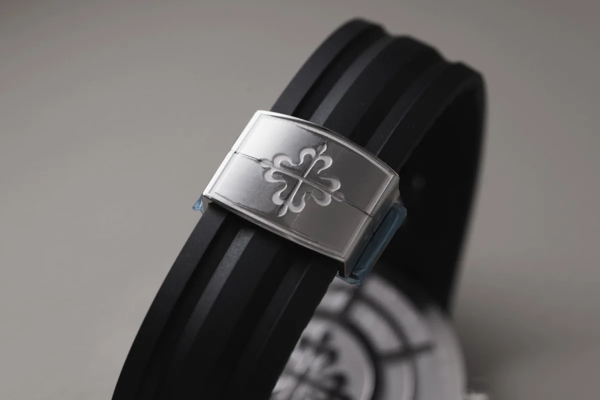 Patek Philippe 6105G-001 dial with sunrise and sunset