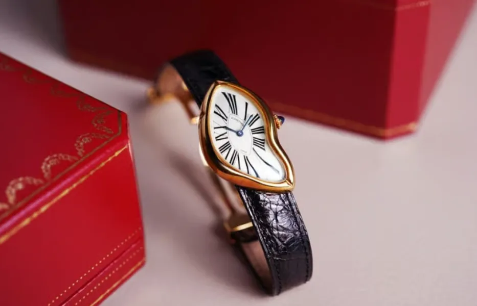 Cartier Crash with distorted case