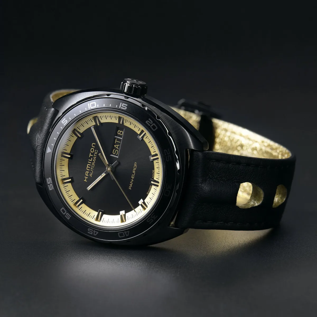 Hamilton American Classic Pan Europ black-gold edition