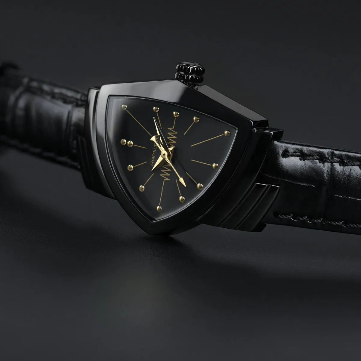 Hamilton Ventura S Quartz in black PVD with gold details
