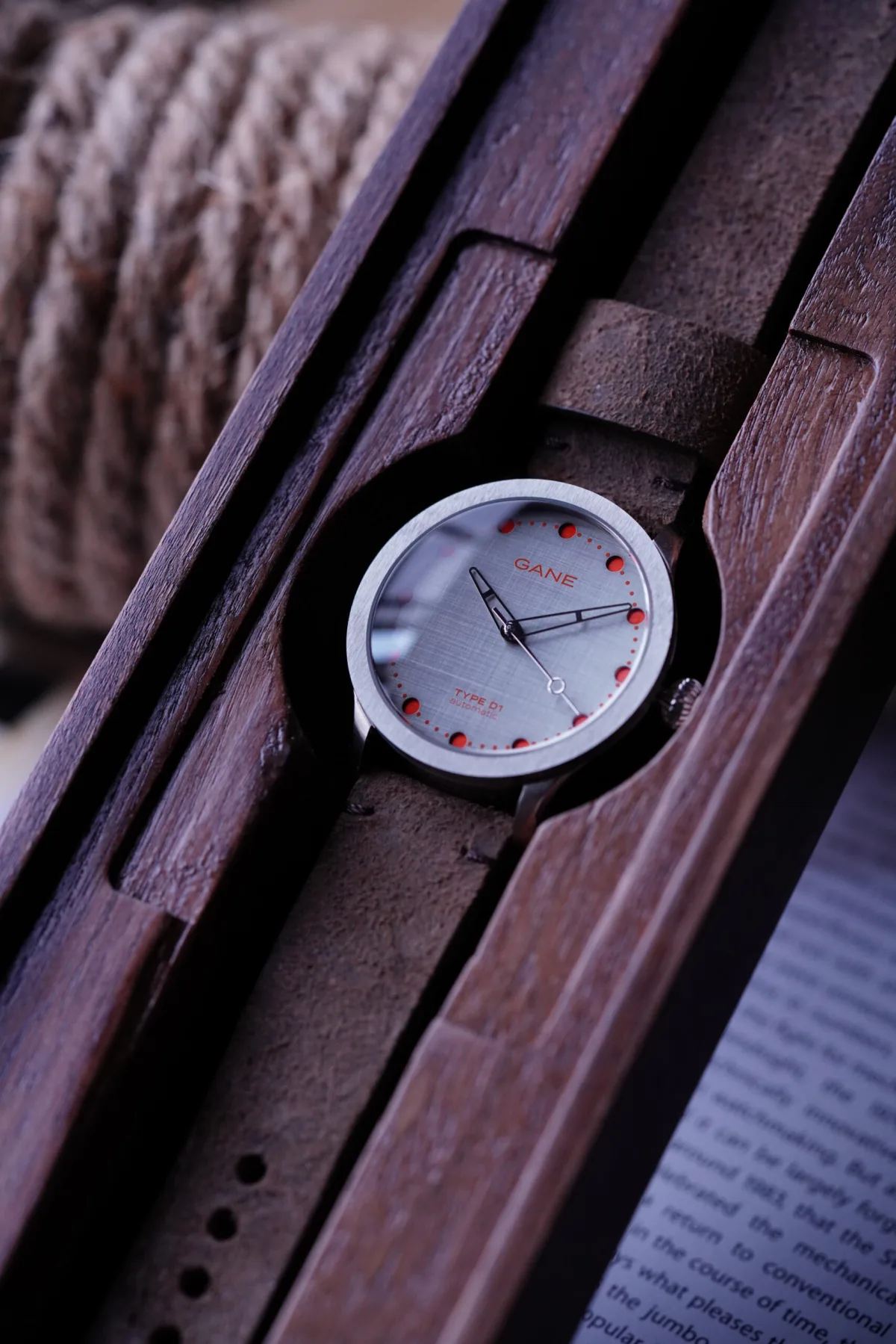 Citizen Miyota 90S5 movement in the GANE Type D1 Ember watch